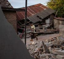 Again Bali earthquake: 'On Lombok it started like that...'