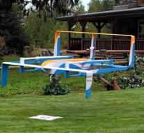 Amazon shows prototype delivery drone