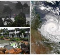 Australia's largest evacuation for Hurricane Debbie