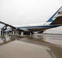Boeing promises Trump cheap Air Force One