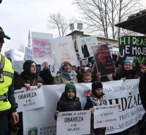 Bosnian women angry 'hidjabverbod'
