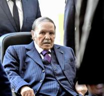 Bouteflika confirms his candidacy