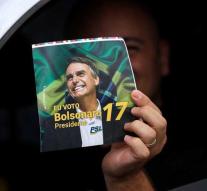 Brazil chooses new president: 'outsider' Jair Bolsonaro at the top
