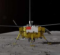 Chinese probe landed on back of the moon