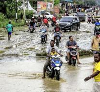 Deadly storm Indonesia continues to rise