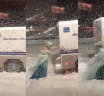 'Elsa' from Frozen pushes police car out of the snow: 'Let it go'