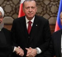 Erdogan leaves NATO on the left