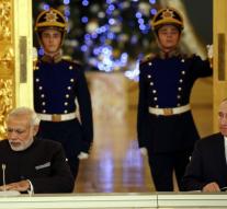 Indian Prime Minister is doing 'Christmas shopping' in Moscow