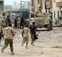 IS expel Libyan soldiers from Sirte