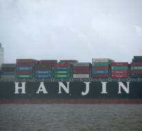 Judge considering selling shipping company Hanjin