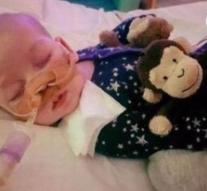 Judge wants new proof for baby 'Charlie'