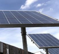 'Leak solar panels can lead to power outages'