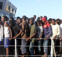 Libyan Coast Guard picks up 680 refugees