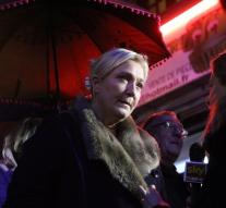 Moment of truth for Le Pen