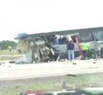 Multiple deaths by gigacrash with bus in US