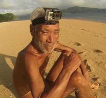 Naked Japanese (82) must leave island after thirty years