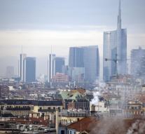 No cars in Milan by air pollution