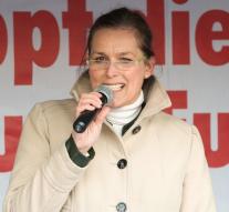OM Germany investigates frontwoman Pegida