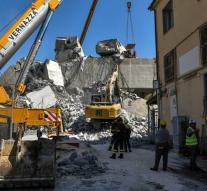 'Possibly more than 10 people under rubble Genoa'