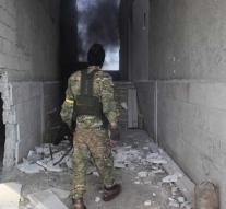 Pro-Syrian troops killed in bombing