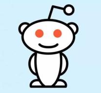 Reddit blocks hundreds of Russian accounts
