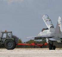 Serbia buys six Russian MiGs