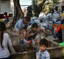 Situation camp Lesbos reaches boiling point