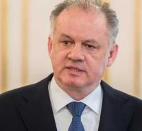 Slovak president accepts government plan