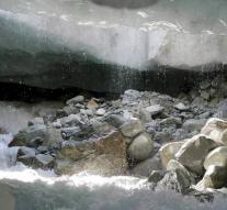 'Swiss glaciers are no longer to be saved'