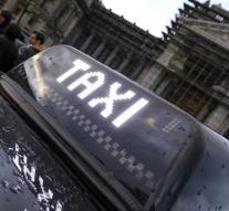 Taxi \u0026 # x27; s paralyze Brussels with protest action