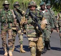 Troops make way for president Gambia