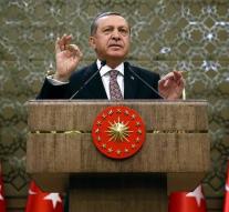 Turkey proposes ground operation for Syria