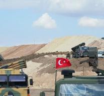 Turkey sets up observation posts in Idlib