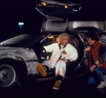 You drive 88mph in DeLorean: Do not travel by time, get a fine