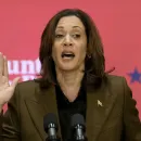 Harris Extends Olive Branch to Republicans