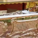 Holy Relic: Body of Saint Theresa Preserved for Centuries on Display Again