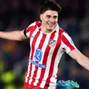 Álvarez Shines as Atlético Defeats Barcelona in Champions League Clash