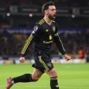 Manchester United Dominate Wolves: Fernandes Shines with 10/10 Performance