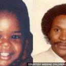 Mother reunited after 31 years with kidnapped son