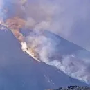Mount Etna Erupts Again, Tourists Fleeing as Lava and Ash Spew