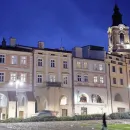 Poland Faces Challenges as Millions of Ukrainian Refugees Impact Support for Asylum Seekers