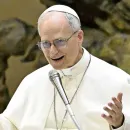 Pope Leo XIV Calls for Release of Jailed Journalists, Emphasizes Freedom of Press