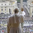 Pope Leo XIV's Festive Inauguration Surrounded by Rituals and Traditions