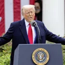 US Economists Criticize Trump's Import Tariffs as Illogical