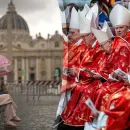 Vatican Conclave Begins in High-Security Rome for First Round of Voting