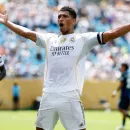 Xabi Alonso Challenges Jude Bellingham to Adapt in Real Madrid's New Era