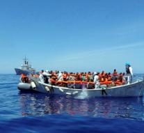 1100 boat people rescued in Sicily