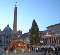 20 grand hidden behind sausages in Vatican