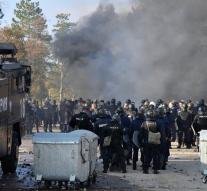 200 arrests in Bulgarian refugee camp
