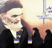 580 women compete for parliamentary election Iran